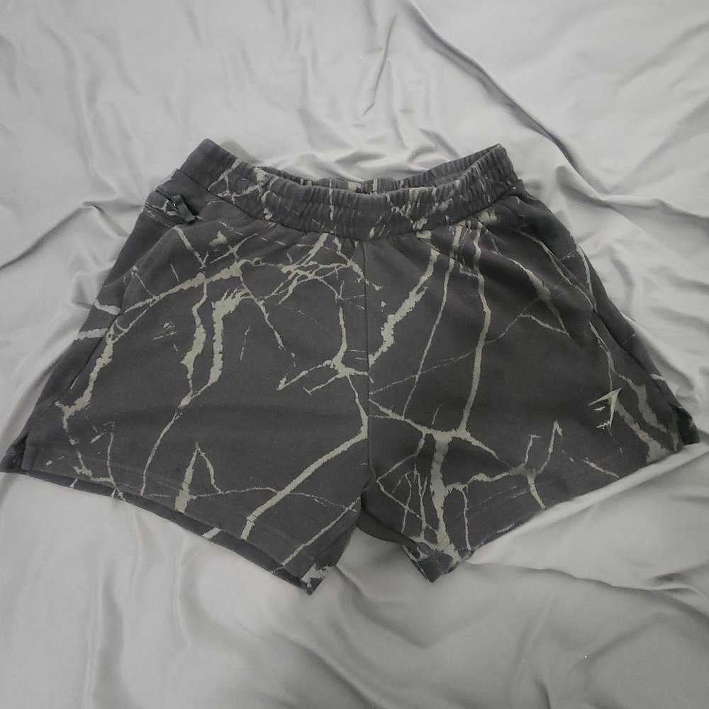 Gymshark Power 5" Shorts - Black Print, Size L
